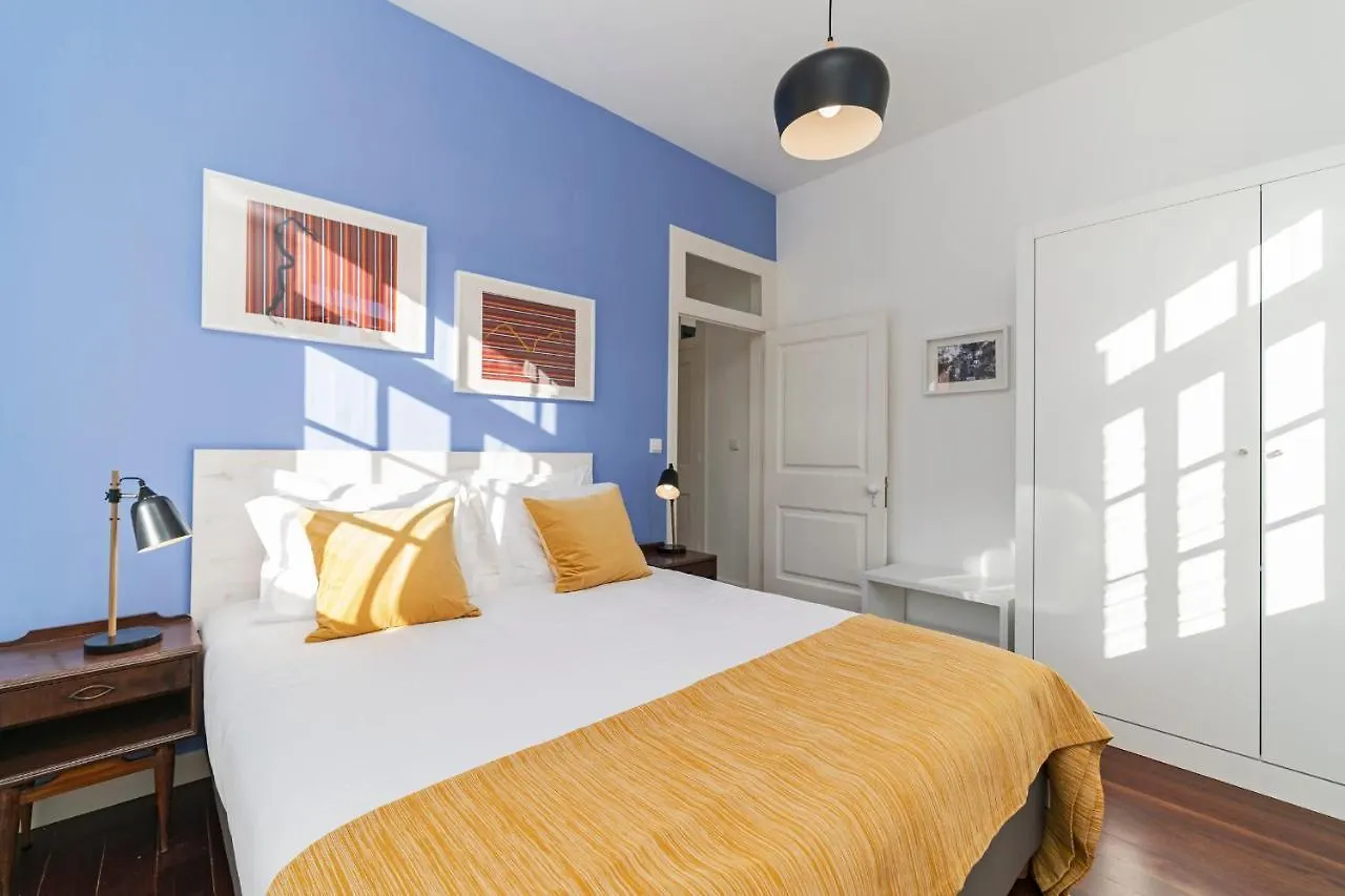 The Yellow House By Lovelystay Funchal  Feriehus